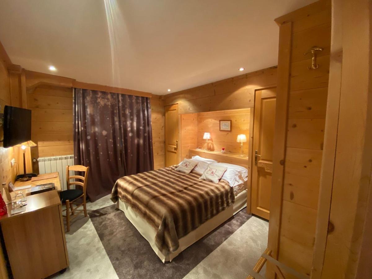 Hotel Le Chalet D'Auron Restaurant Et Spa Exterior photo