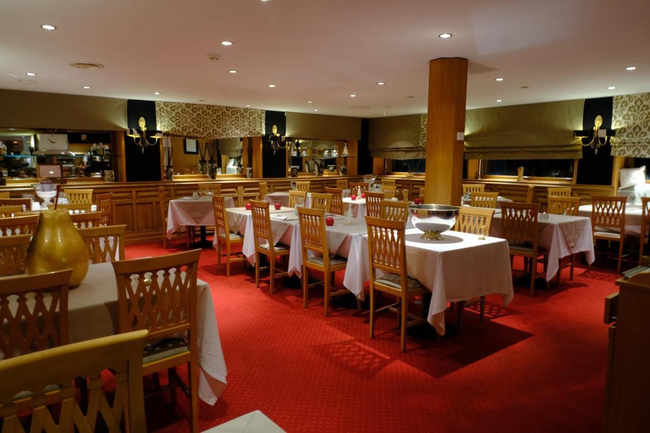 Hotel Le Chalet D'Auron Restaurant Et Spa Exterior photo