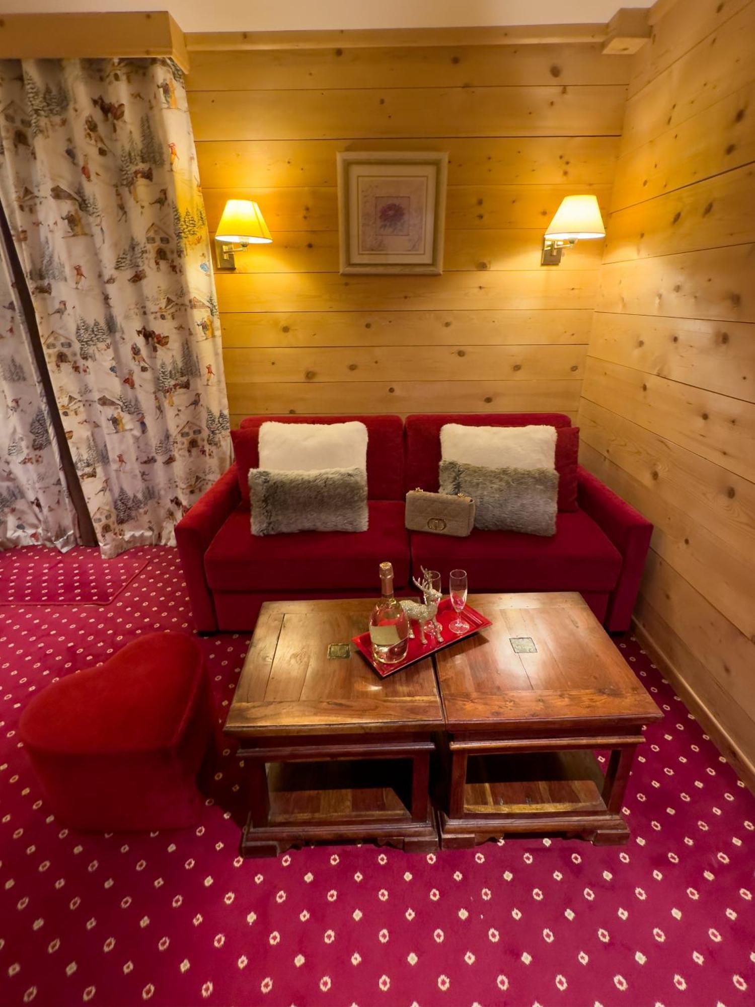 Hotel Le Chalet D'Auron Restaurant Et Spa Exterior photo