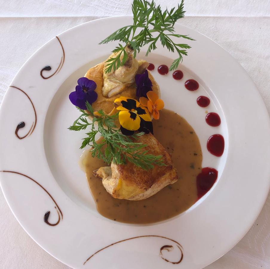 Hotel Le Chalet D'Auron Restaurant Et Spa Exterior photo